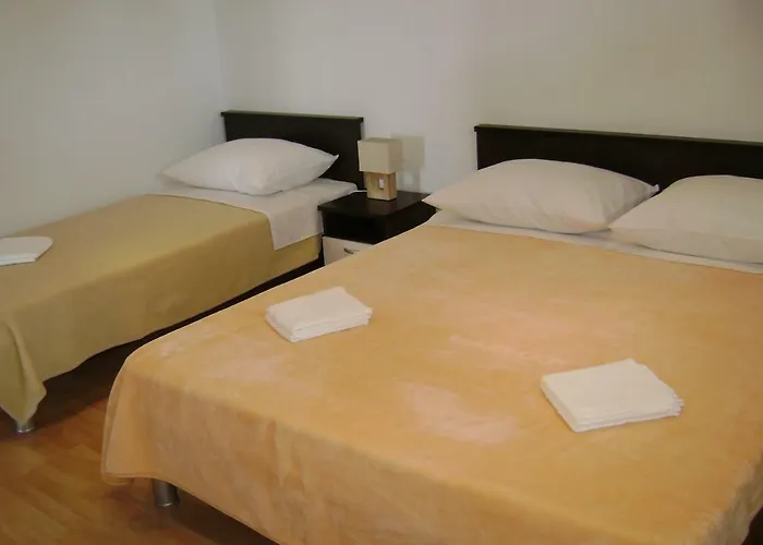 Apartment M